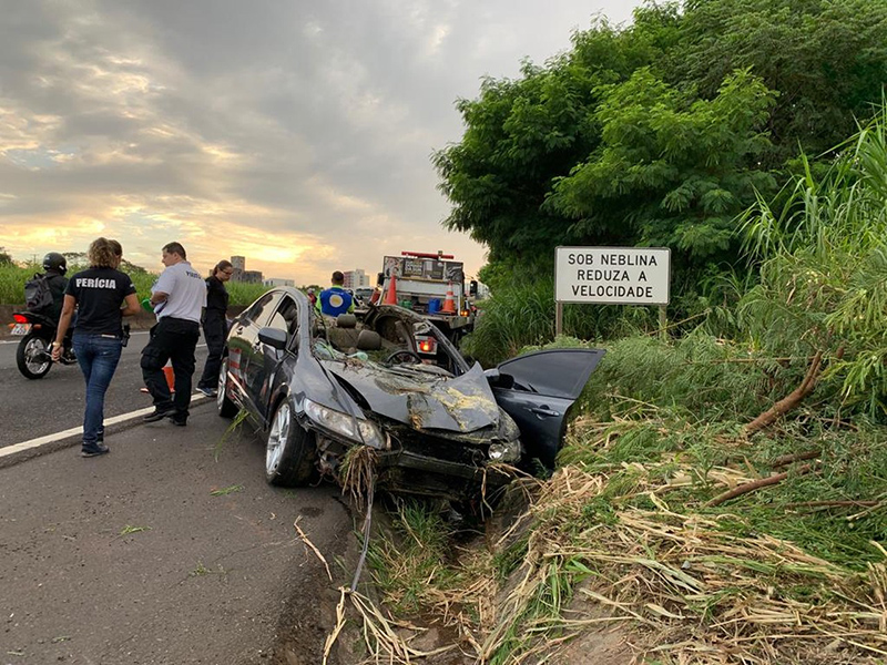 Homem morre após atropelar cavalo na Rodovia Comandante João Ribeiro de Barros em Marília