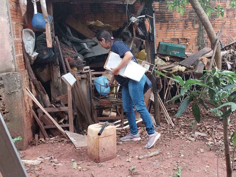 Equipes de saúde vistoriam cerca de 950 imóveis visando o combate ao mosquito da dengue