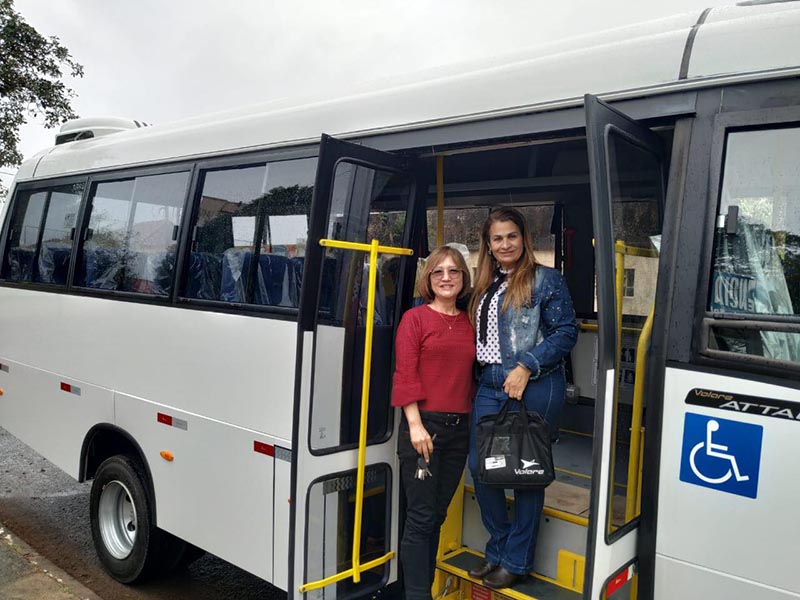 Prefeitura adquire ônibus acessível para Assistência Social