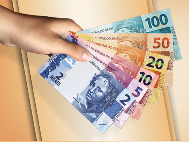 ACE alerta comerciantes quanto a circulação de dinheiro falso e notas manchadas em Paraguaçu