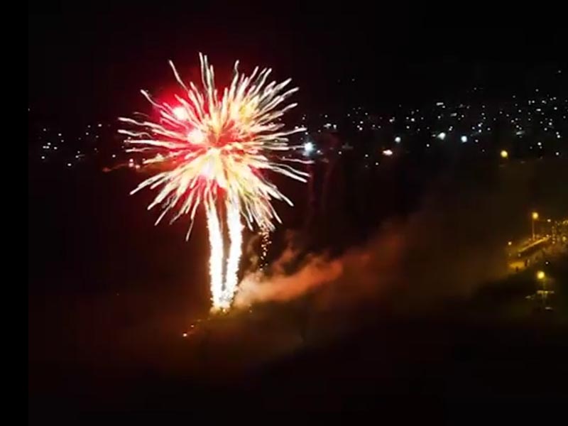 Show da Virada e Queima de Fogos atraem grande público ao Centro de Convergência