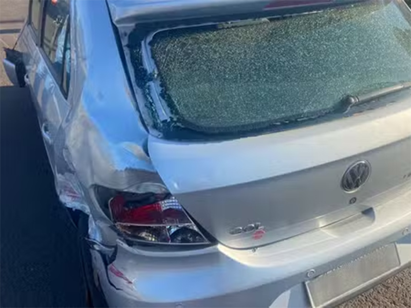 Acidente entre quatro veículos deixa três pessoas feridas, em Presidente Prudente