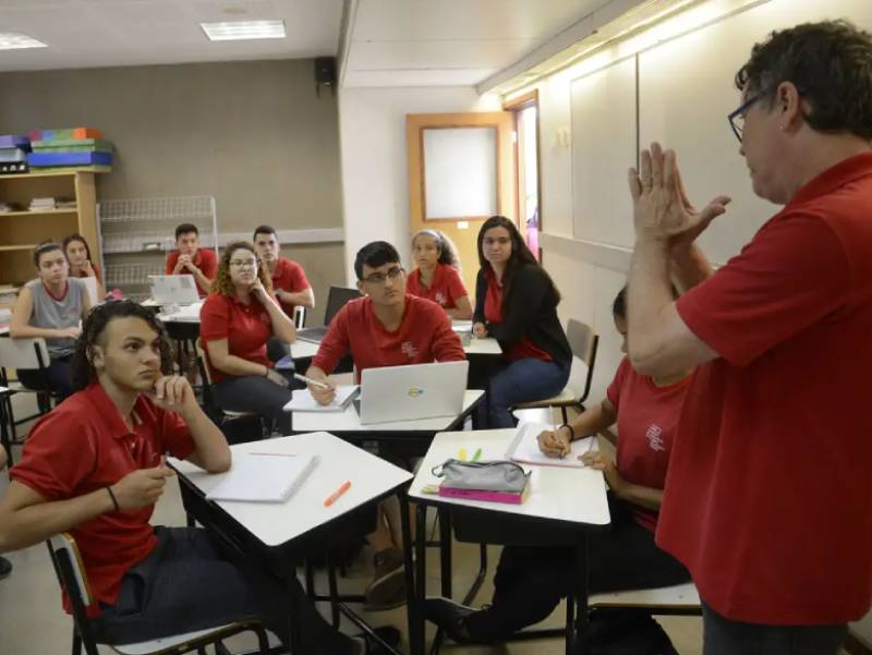 Pé-de-Meia: pagamento a estudantes começa nesta segunda-feira