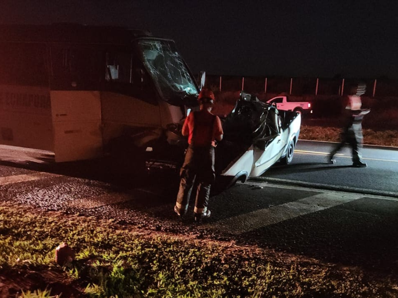 Dois moradores de Assis morrem em grave acidente na SP 333