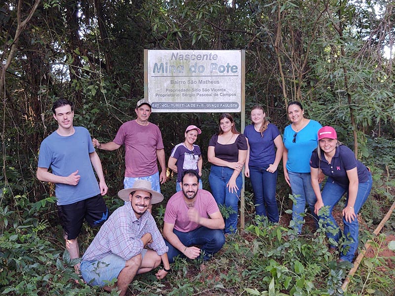 Estudantes de Agronomia da ESAPP realizam Visita Técnica à nascente em Paraguaçu Paulista