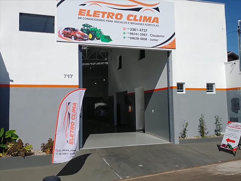 Você sabia que a Eletro Clima também faz a troca do óleo do motor do seu veículo?