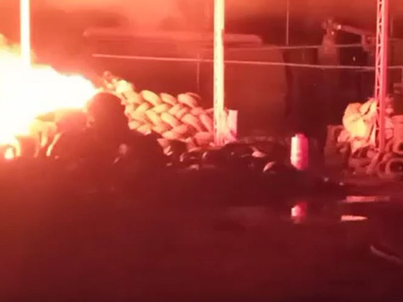 Incêndio destrói empresa de reciclagem de pneus em Assis