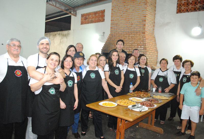 Boteco da Maçonaria atrai dezenas de pessoas em Paraguaçu