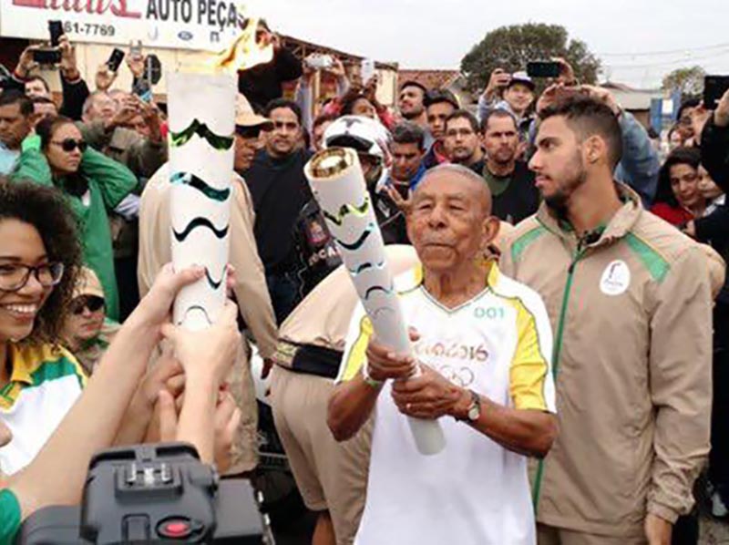 Projeto social de Tênis homenageia 'seo' Orlandinho