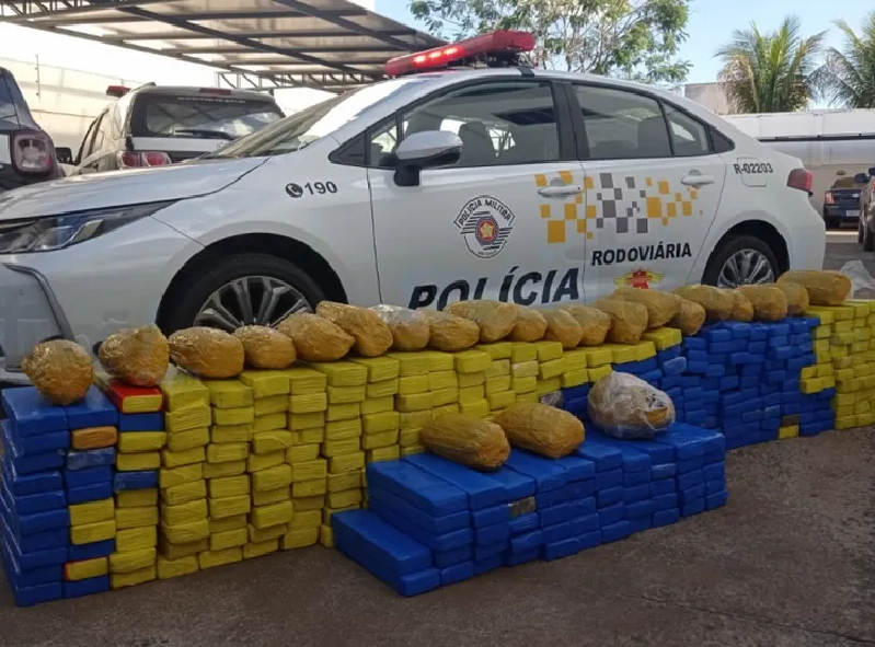 Homem que transportava mais de 300 kg de maconha é preso em Tupã