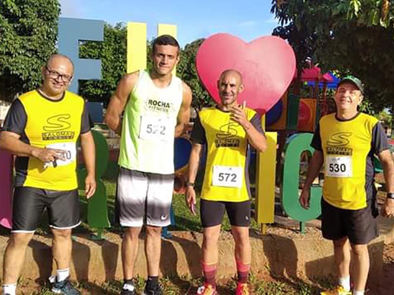 Paraguaçu Runners participa de Corrida Pedestre em Flora Rica e conquista dois troféus de 1º lugar