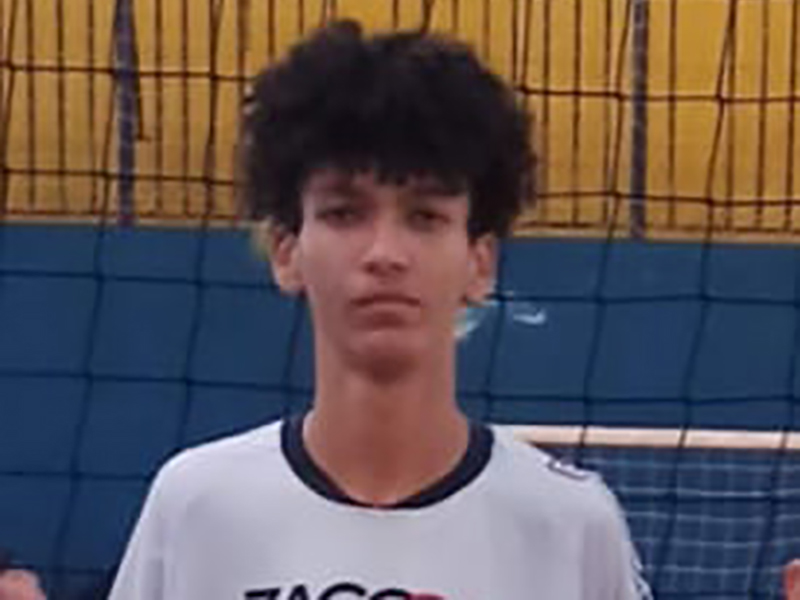 Jovem paraguaçuense é destaque da equipe sub 17 de vôlei do SESI