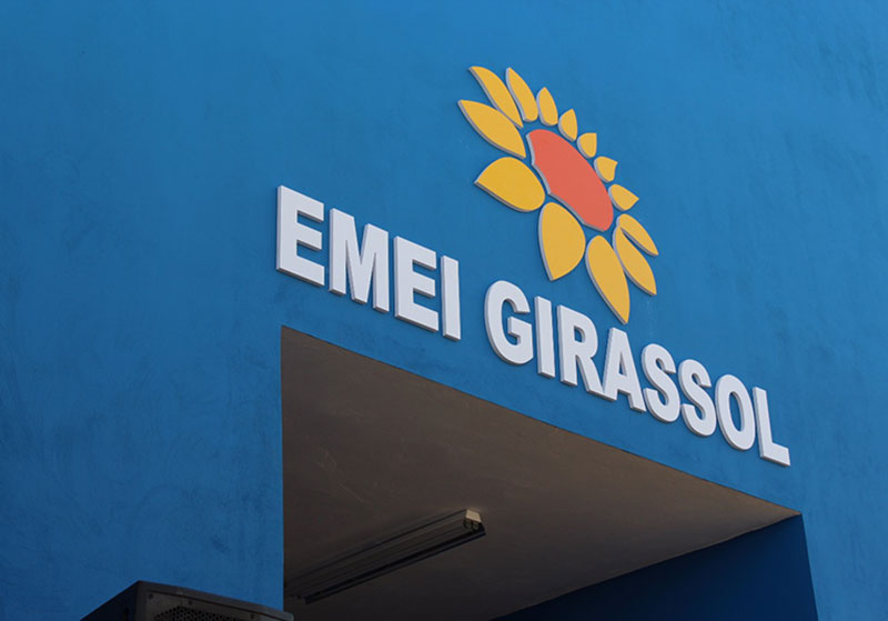 EMEI Girassól, na Vila Nova, é inaugurada