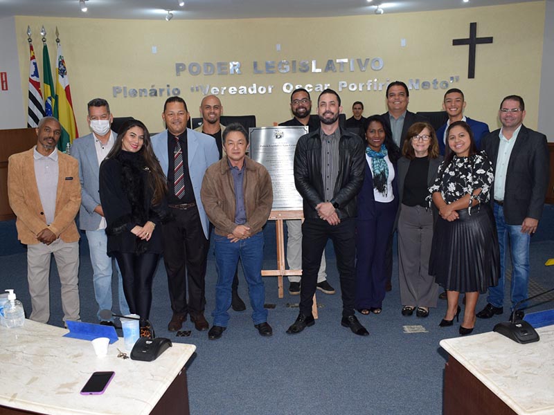 Câmara promove descerramento da Placa de Inauguração do sistema de energia solar