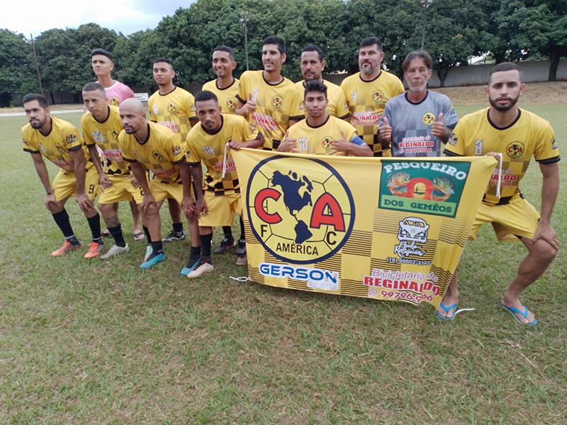 Torneio de Futebol Suíço Livre é sucesso em Paraguaçu, com a participação de oito equipes