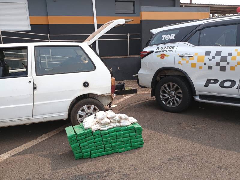 Polícia Rodoviária prende traficante de drogas em Santa Cruz do Rio Pardo