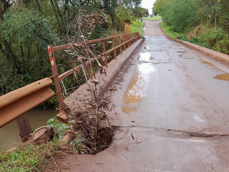 Ponte de Roseta é interditada pela Defesa Civil