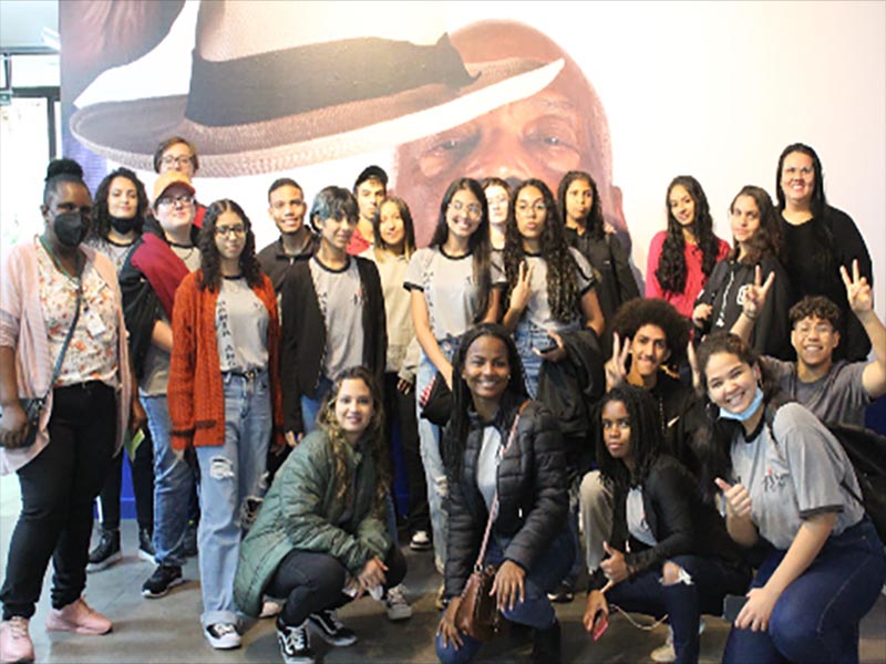 Alunos da Escola Maria Ângela Batista Dias visitam Museu AfroBrasil, na cidade de São Paulo