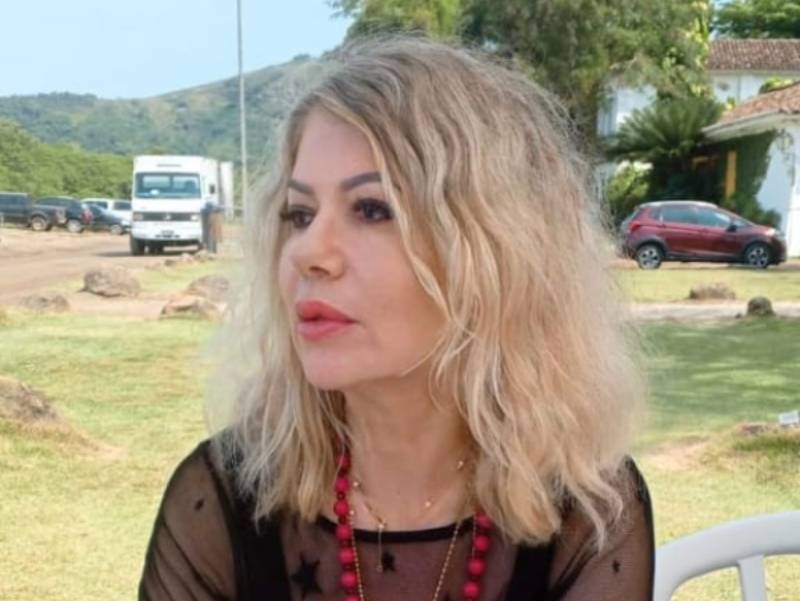 Escritora paraguaçuense é convidada especial na Flip - Feira Literária Internacional de Paraty