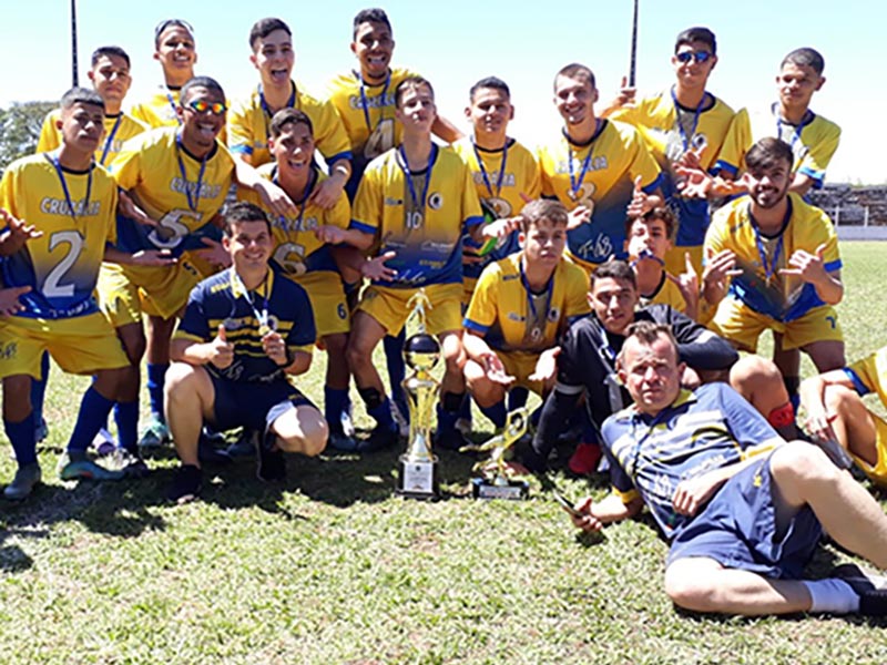 Campeonato de Futebol de Menores 2022 conhece os campeões