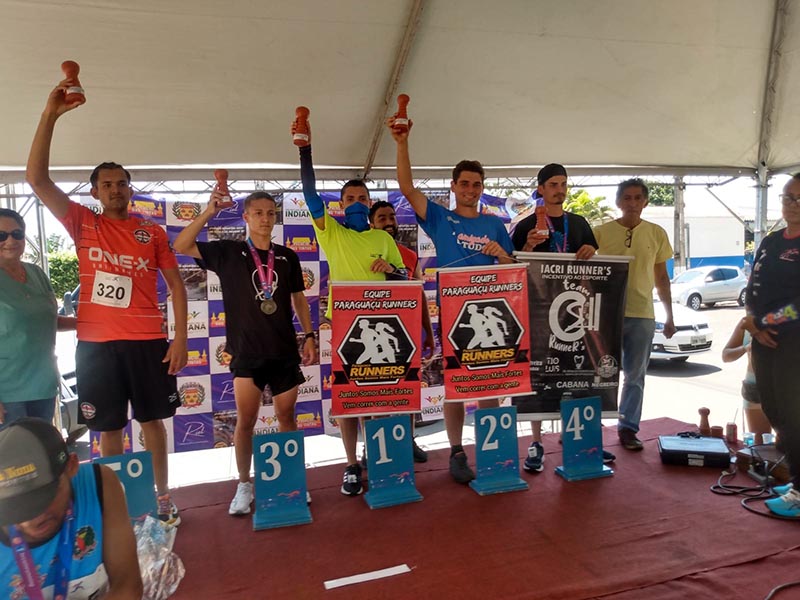 Equipe Paraguaçu Runners se destaca na 2° Corrida da Rainha das Artes de Argila em Indiana/SP