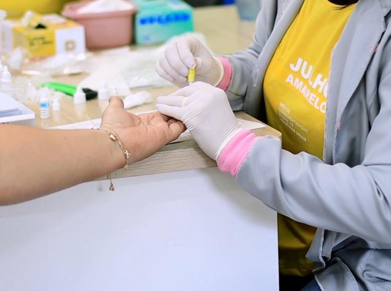 Julho Amarelo - Departamento de Saúde promove testagem de hepatites virais na Unidade Popular