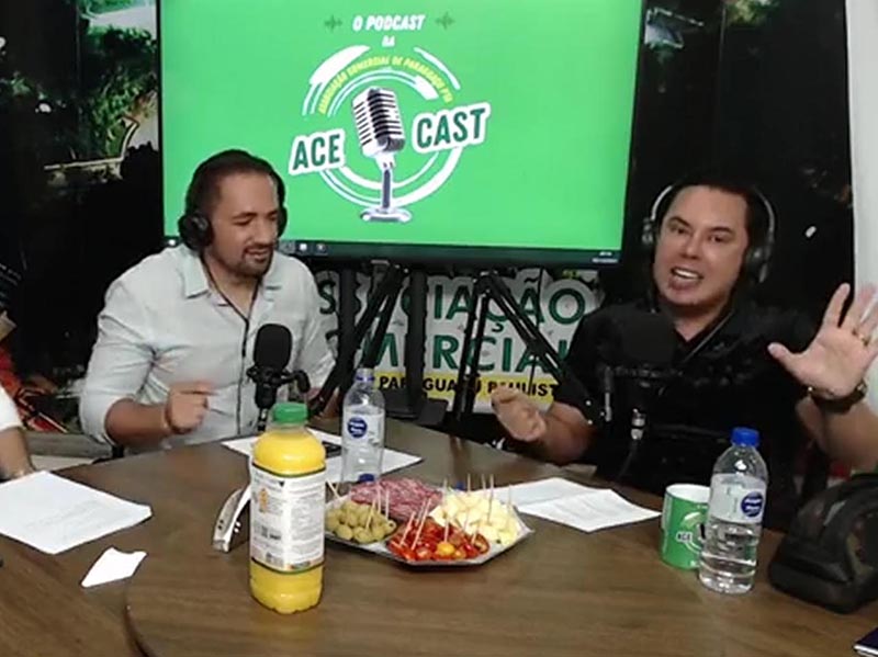 AceCast com Fundador & CEO da MR. ENGLISH, é sucesso e dá dicas especiais sobre empreendedorismo