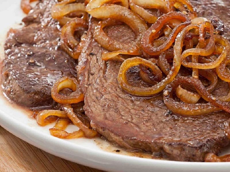 Hoje é dia de bife de contra filé acebolado no Restaurante Terceiro Tempo!