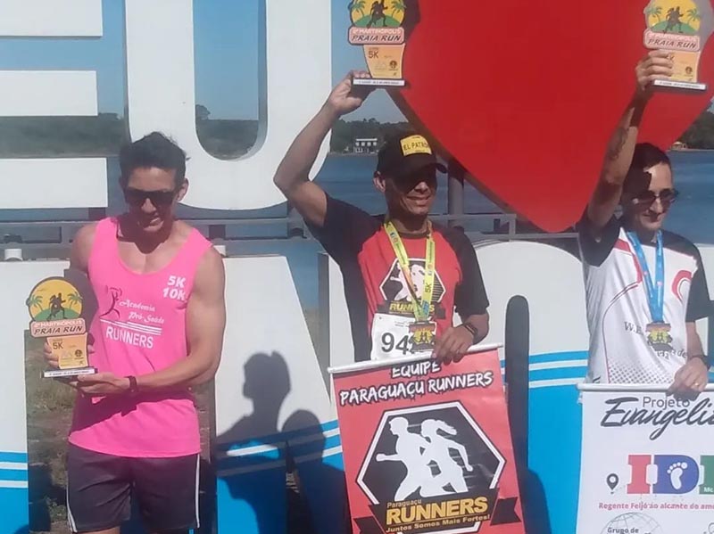 Equipe Paraguaçu Runners se destaca em corrida no Balneário de Martinópolis