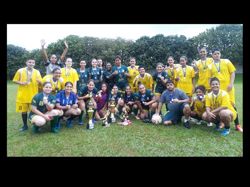 Torneio de Futebol Feminino foi mais uma grande atração esportiva do fim de semana em Paraguaçu