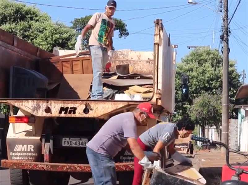 Paraguaçu aproveita quarentena e faz mutirão contra a dengue