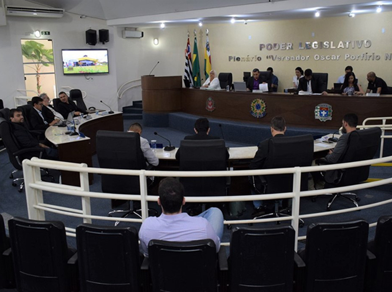 Em Sessão Extraordinária, Câmara aprova contas municipais de 2017