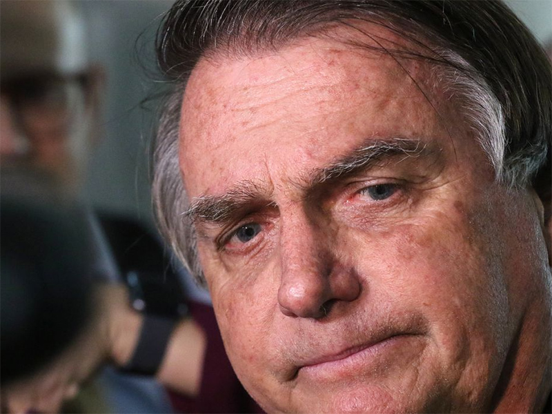 PF: Bolsonaro deixou país para evitar prisão e esperar desfecho do 8/1