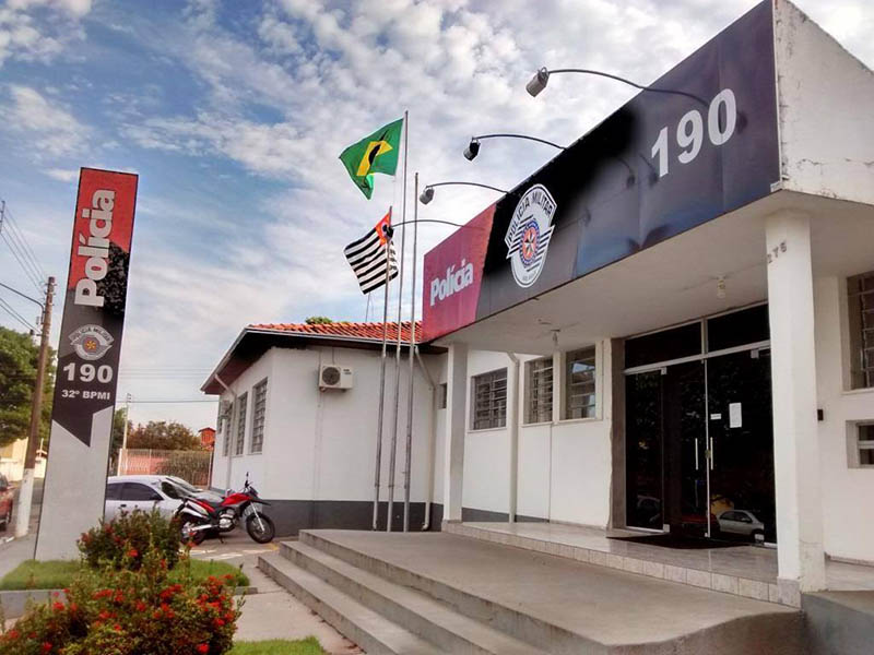 PM transfere oficiais após denúncia de que esposas teriam tomado vacina contra Covid em Assis