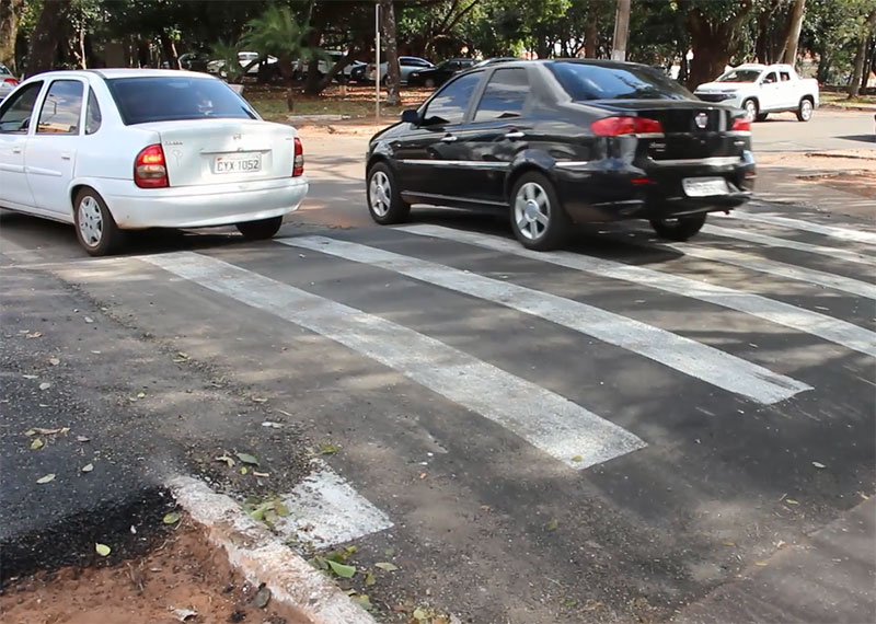 Siqueira Campos ganha faixa de pedestres elevada