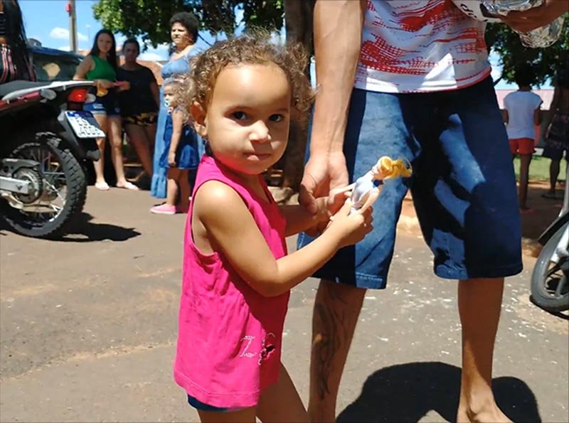 Natal Solidário do Carcará entregou cerca de 500 brinquedos para crianças em Paraguaçu Paulista