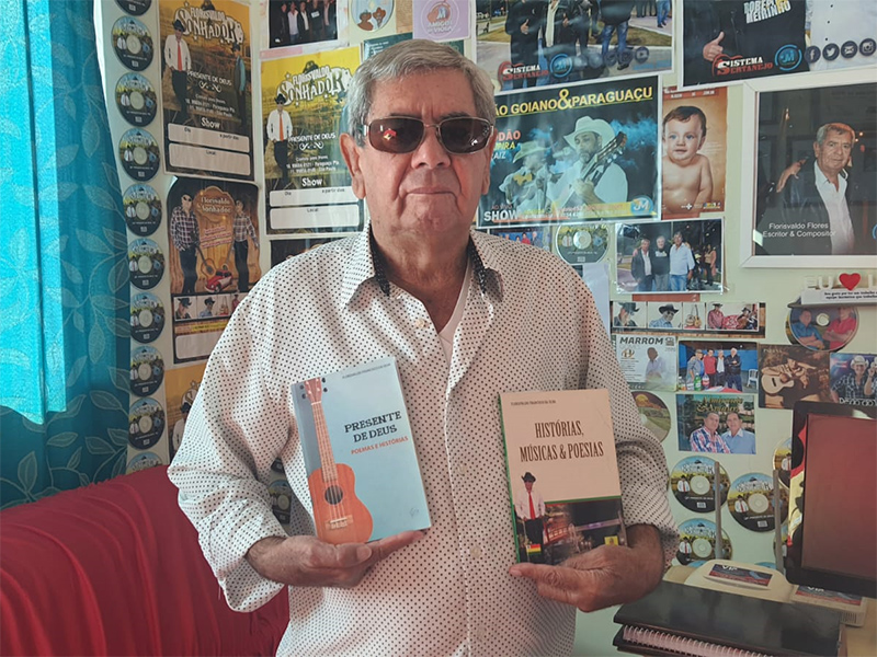 Escritor paraguaçuense, Florisvaldo Francisco da Silva, lança livro 