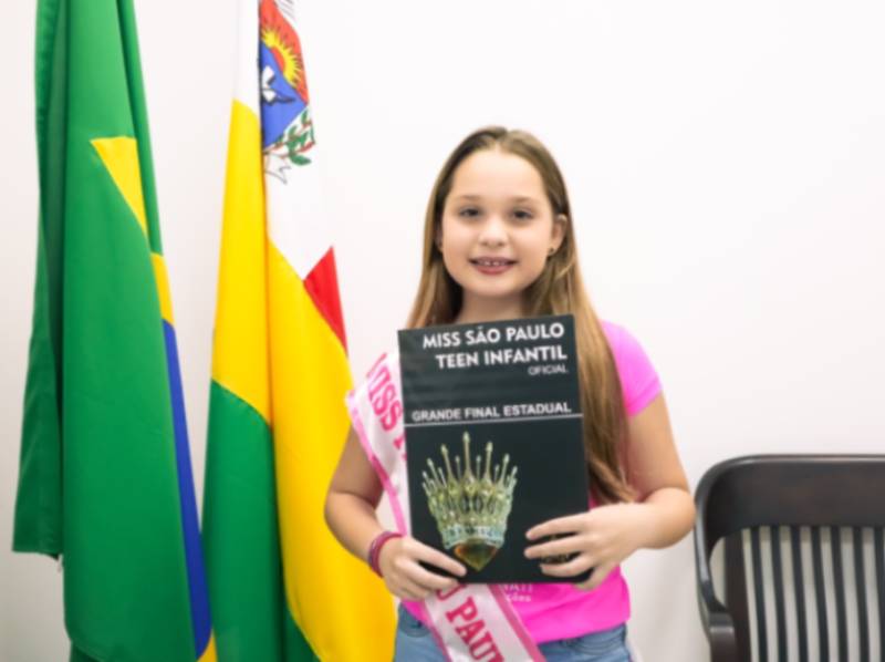 Prefeito Antian recepciona paraguaçuense finalista no Miss São Paulo Teen Infantil