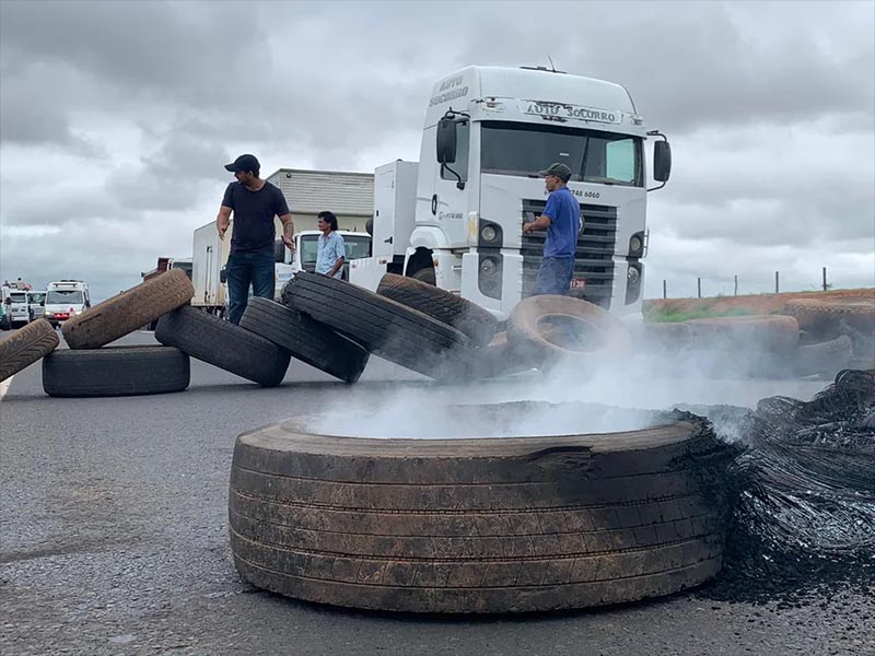 Confira os pontos de manifestação e bloqueio em rodovias da região de Paraguaçu