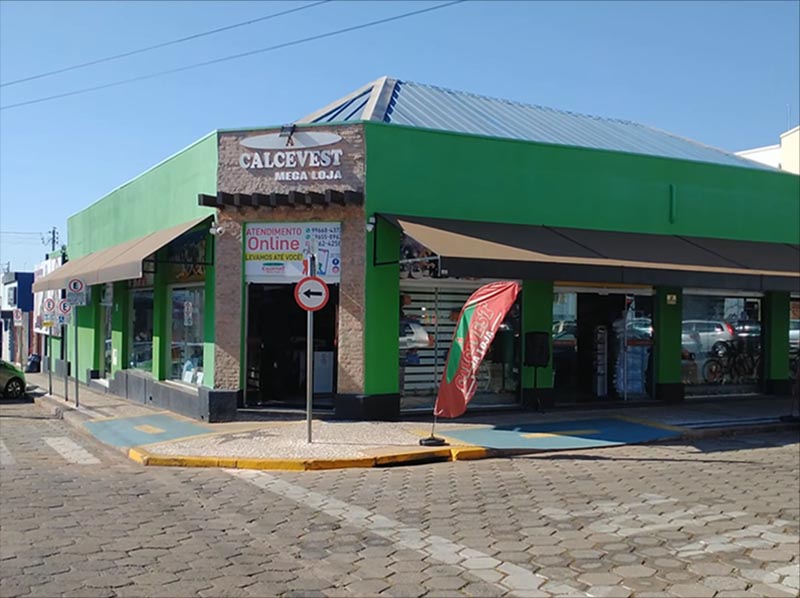 Tudo o que você precisa está na Calcevest Mega Loja - a loja da família paraguaçuense