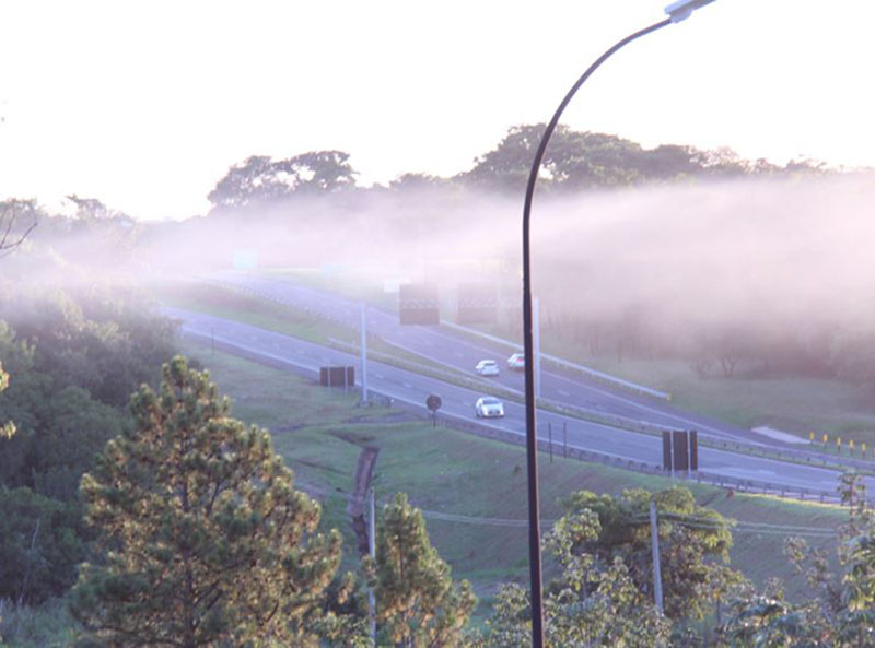 Incidência de neblina aumenta em 12 pontos em rodovias da região