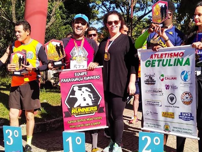 Equipe Paraguaçu Runners fatura 12 troféus na Corrida da Fogueira de Lucélia