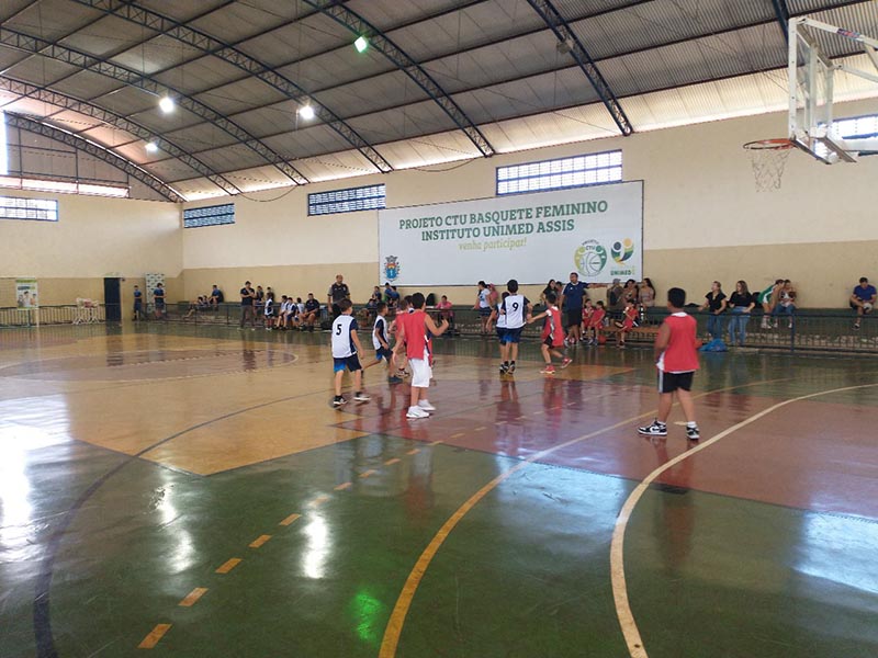 Projetos de Basquete encerram ano de atividades com torneio em Paraguaçu Paulista