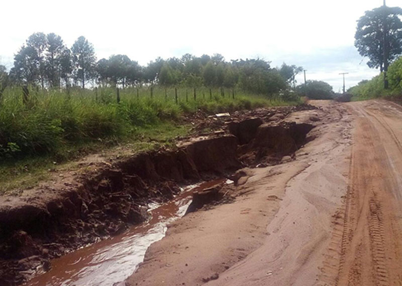 Moradores do Rancho Alegre reclamam de falta de infraestrutura no bairro