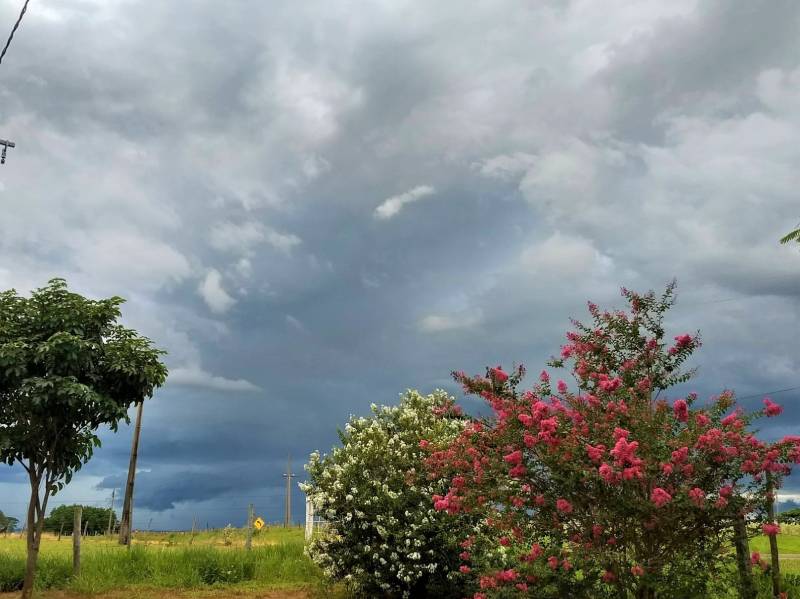 Energisa alerta população sobre riscos de acidentes com eletricidade nos dias chuvosos