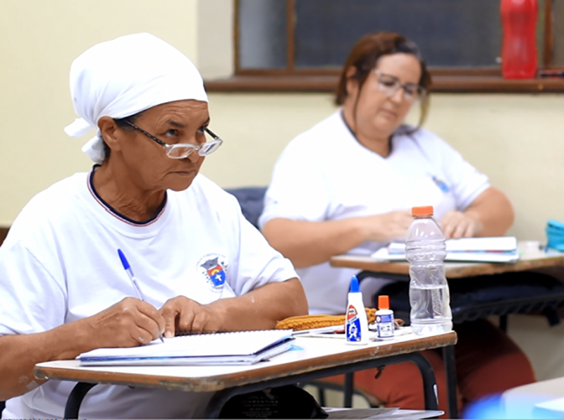 Inscrições para a EJA - Educação de Jovens e Adultos podem ser feitas até 18 de julho