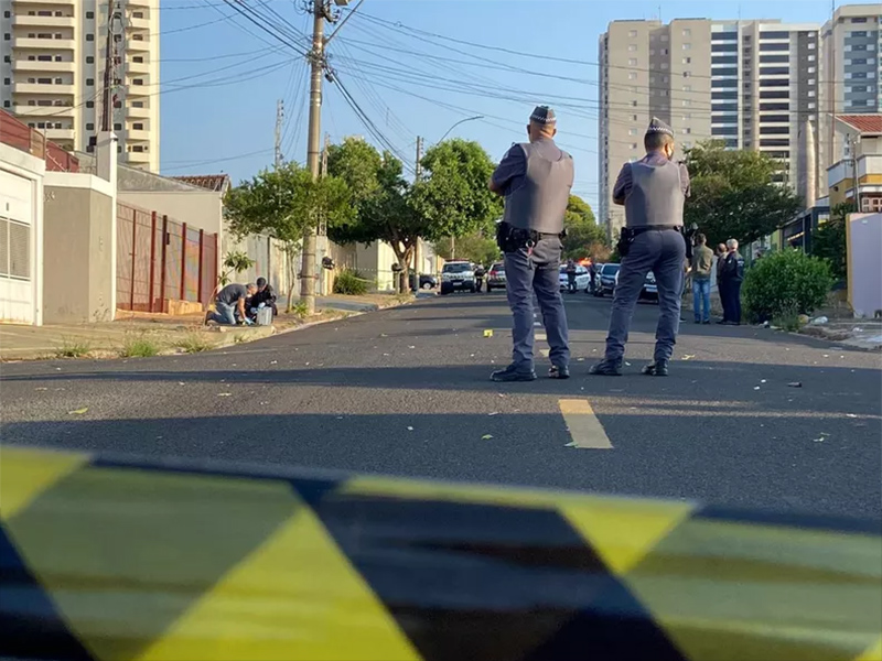 Empresário trocou tiros com policiais militares durante surto psicótico em Marília