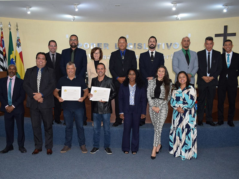 Organizadores de evento em prol da Santa Casa são homenageados pela Câmara