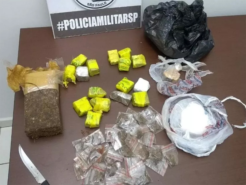 PM prende pai e filho suspeitos de tráfico de drogas em Tupã