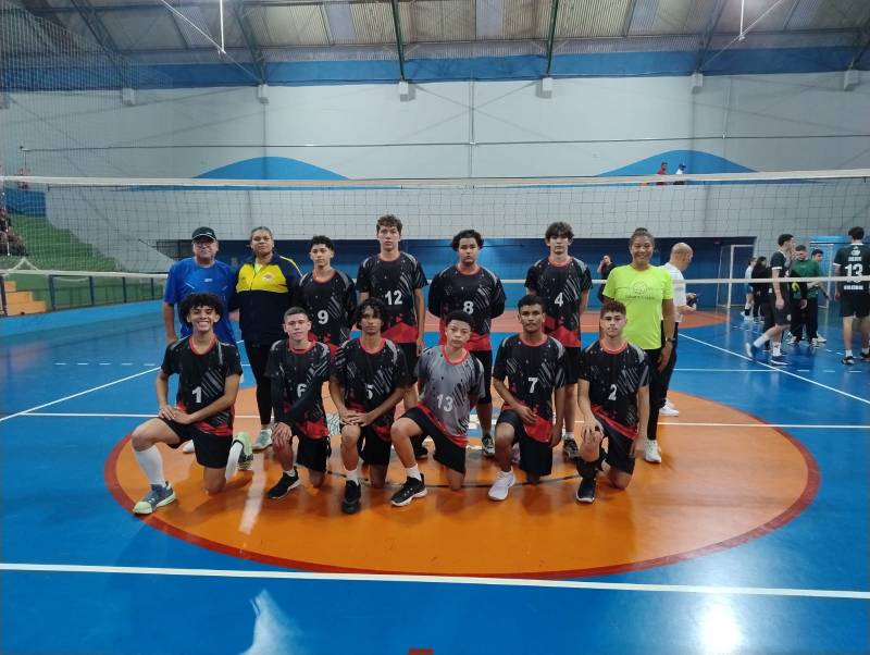 Vôlei Masculino sub-16 de Paraguaçu Paulista é campeão regional da Copa São Paulo